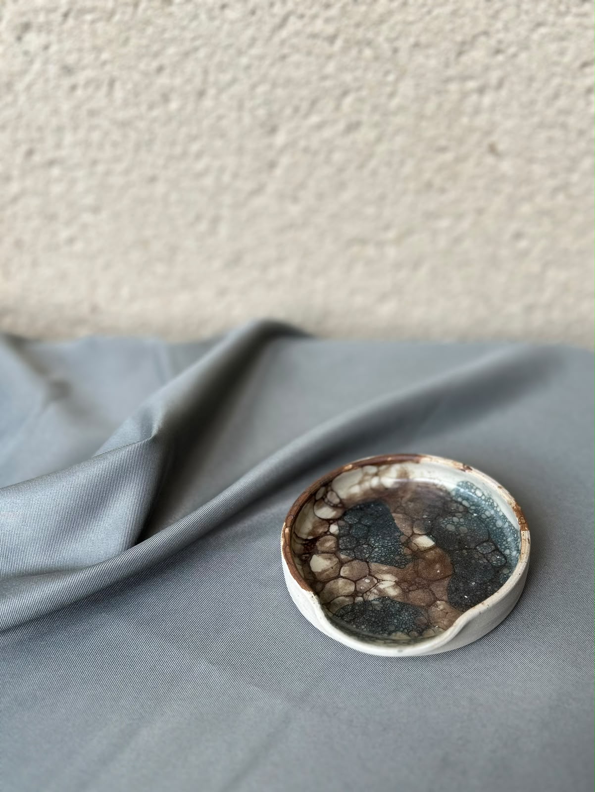 Repose cuillère bleu-brun BULLE